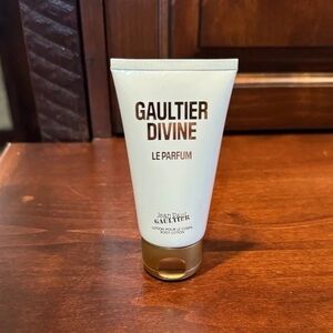 Jean Paul Gaultier Divine Le Parfum Body Lotion in Cream and Gold